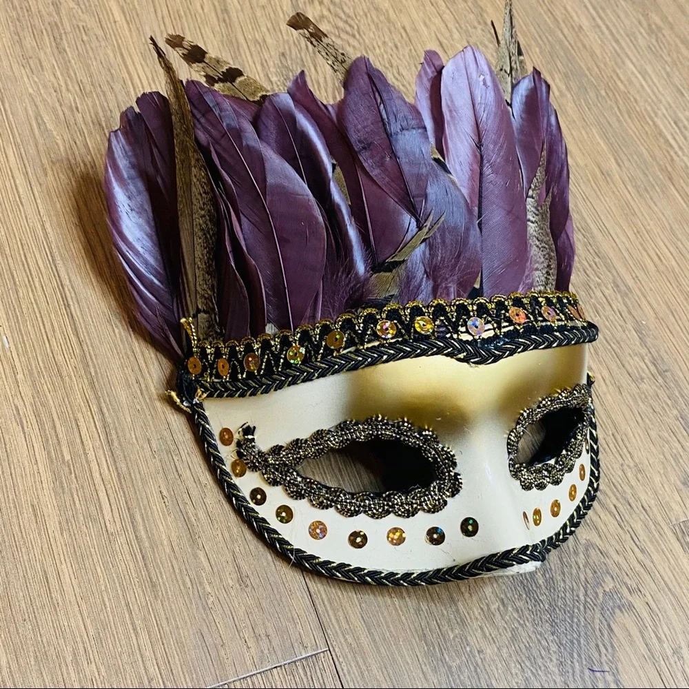Embellished Masquerade Ball Mask